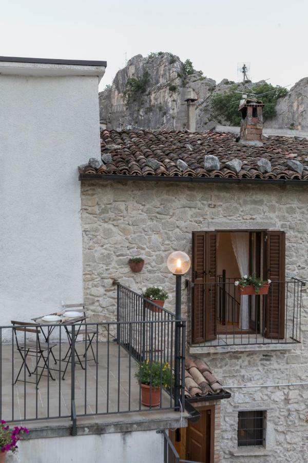 דירות Villa Santa Maria  La Casa In Pietra מראה חיצוני תמונה
